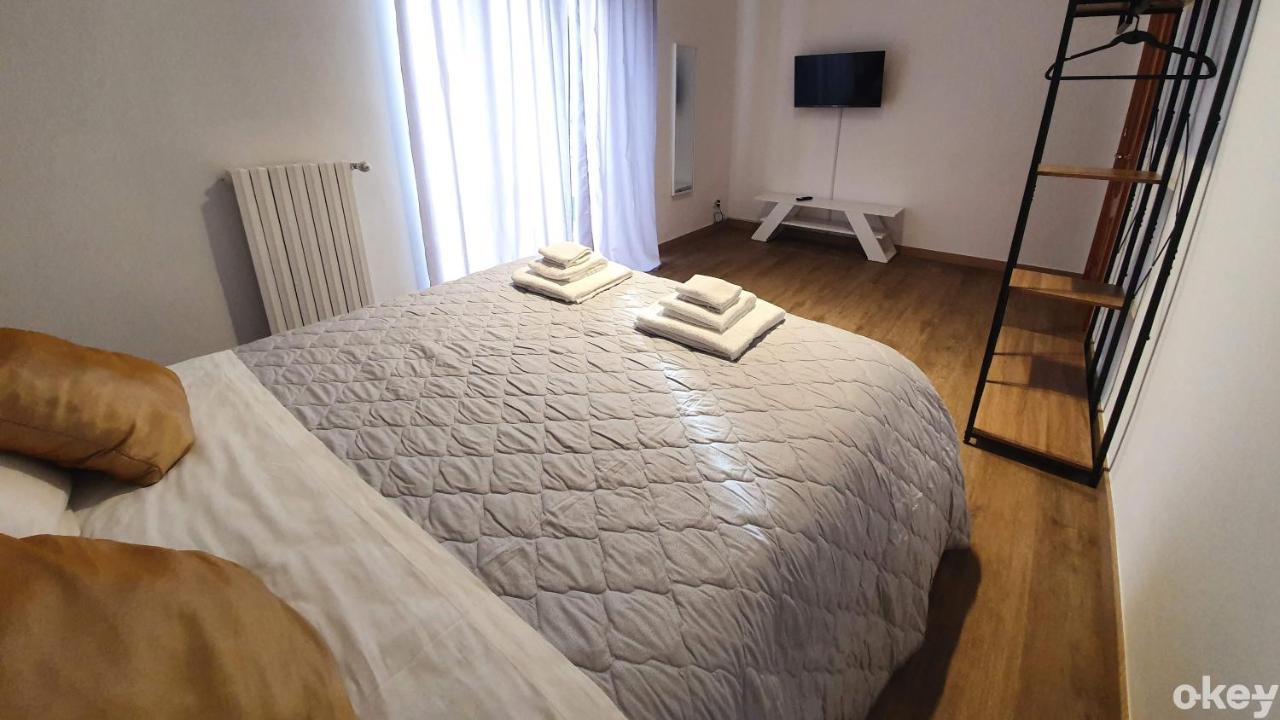 Twin Room Apulia Accommodation - Bari Policlinico Zewnętrze zdjęcie