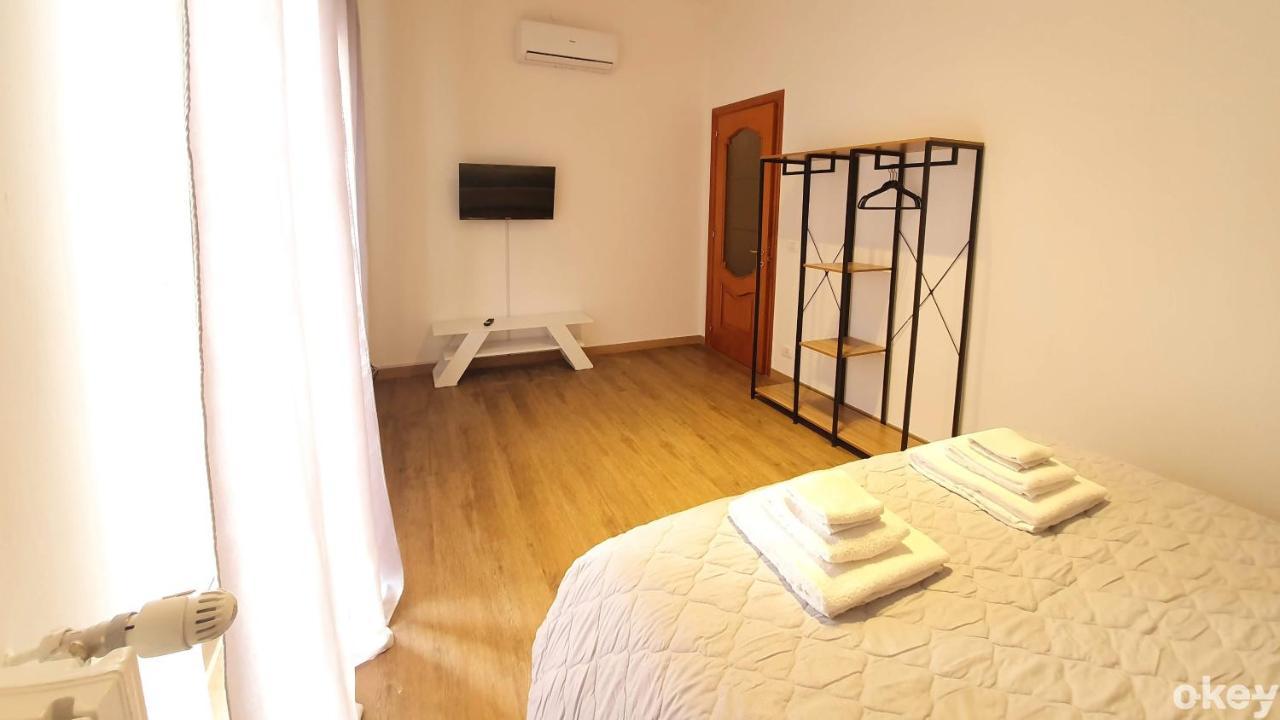 Twin Room Apulia Accommodation - Bari Policlinico Zewnętrze zdjęcie